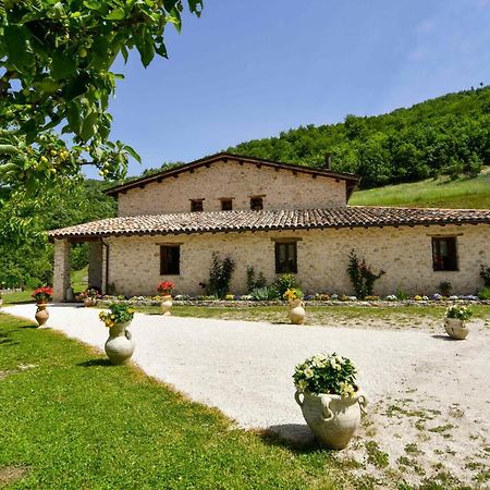Agriturismo La Valle Dei Bronzetti Cascia Exterior foto